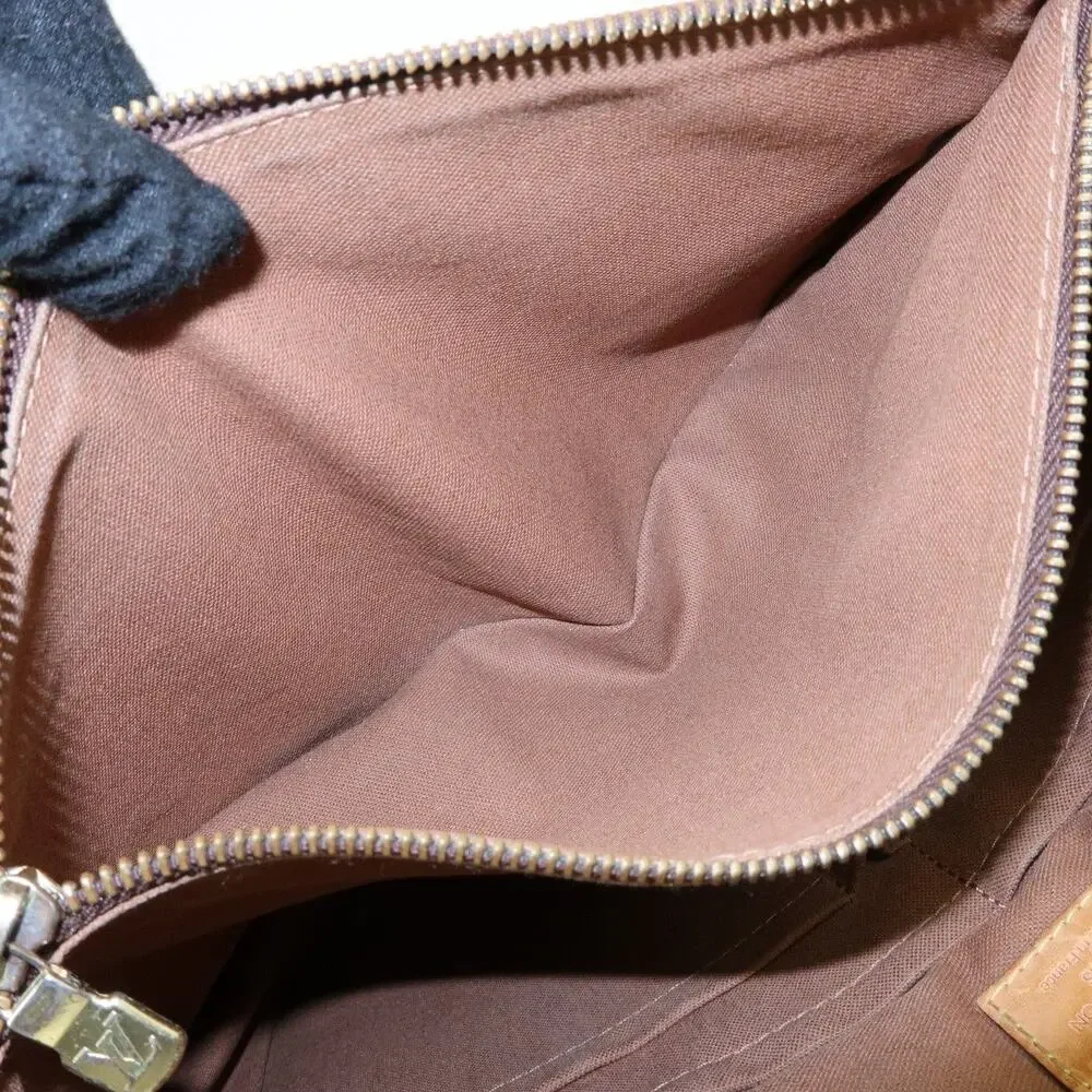 Louis Vuitton Monogram Beaubourg MM Messenger Bag Brown
